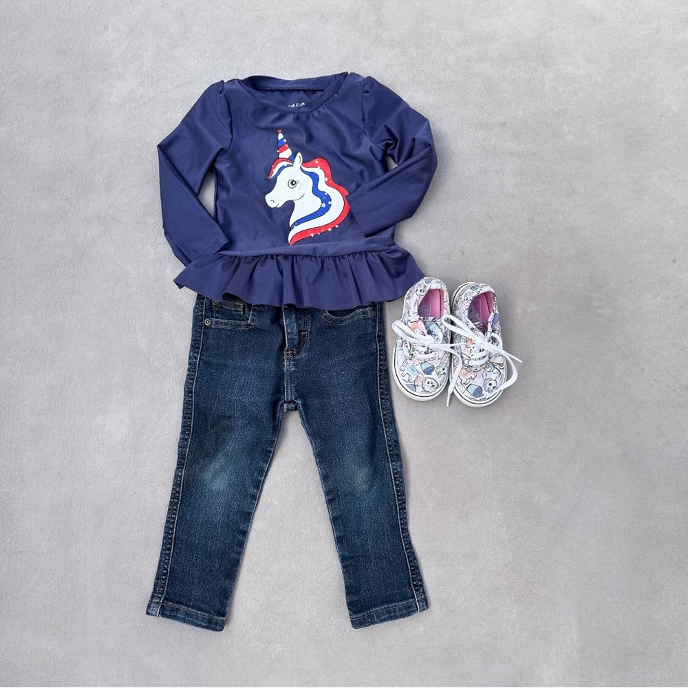 Size 2t clothing bundle lot